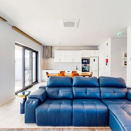 אכסניה Facing Bay *