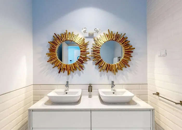 Facing Bay Hostal Praia da Vitória