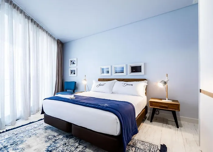 Hostal Facing Bay Praia da Vitória