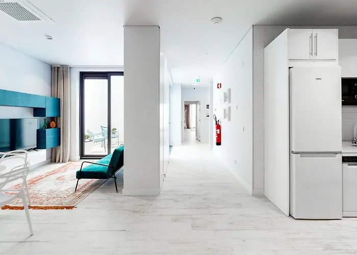 Facing Bay Hostal Praia da Vitória