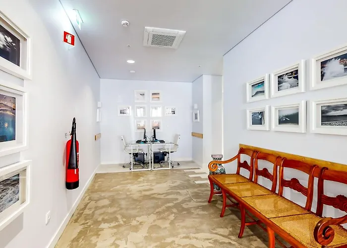 Facing Bay Praia da Vitória