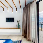 Facing Bay