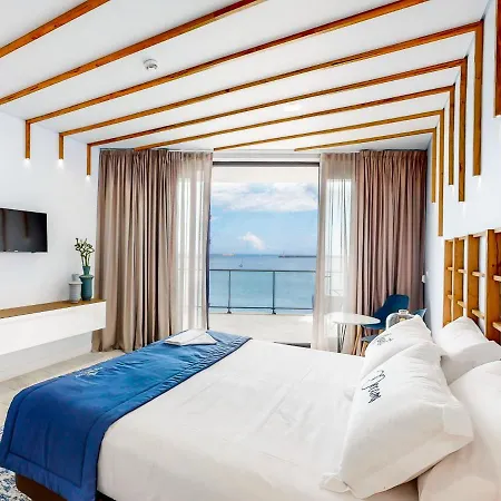 Facing Bay Auberge de jeunesse Praia da Vitória