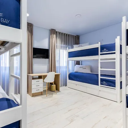 Auberge de jeunesse Facing Bay *