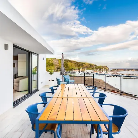 Auberge de jeunesse Facing Bay *