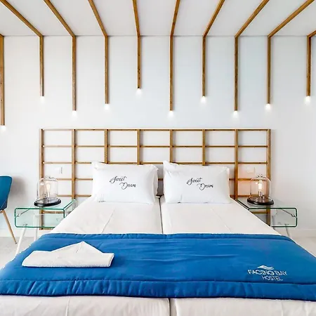 Facing Bay Praia da Vitória